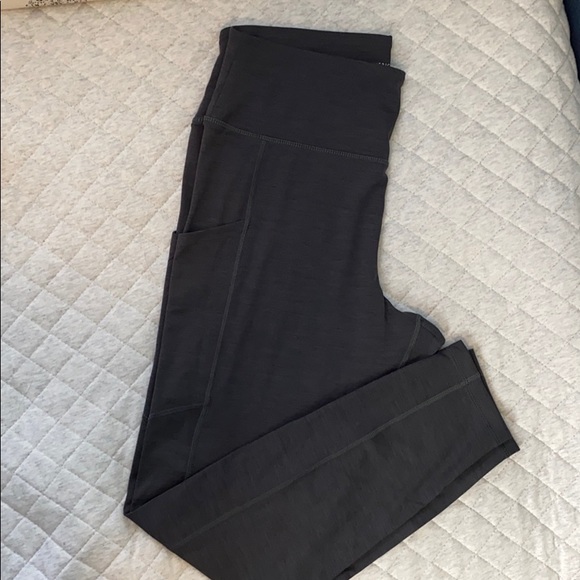 NWT American Eagle the everything pocket legging